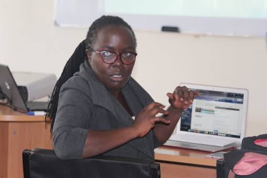 VillgroAfrica's tweet photo. "Every #opportunity available to men is available to women. It is just for them to present themselves and be competitive enough to enter the #innovative space" - Dr. June Madete - Snr Lec, Biomedical Engineering @KenyattaUni on women in #MedTech https://t.co/NBljGL4HcE https://t.co/c4fFSrTUY8