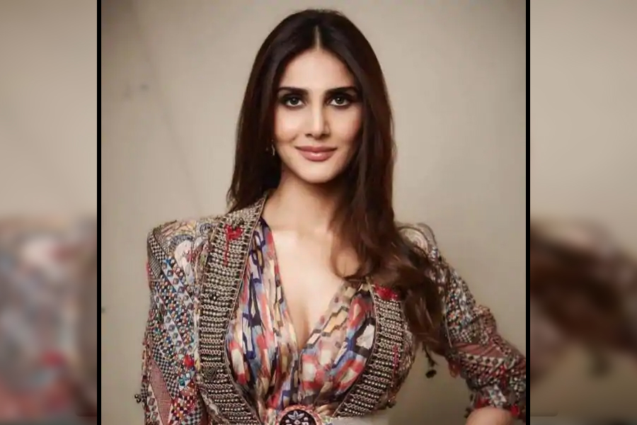 saveratimes's tweet photo. वाणी कपूर ने बताई लॉकडाउन में भी खुश रहने की वजह https://t.co/ciWONmHzRf
#VaaniKapoor #BeingHappy #EvenInLockdown https://t.co/lr31Ewqy0e