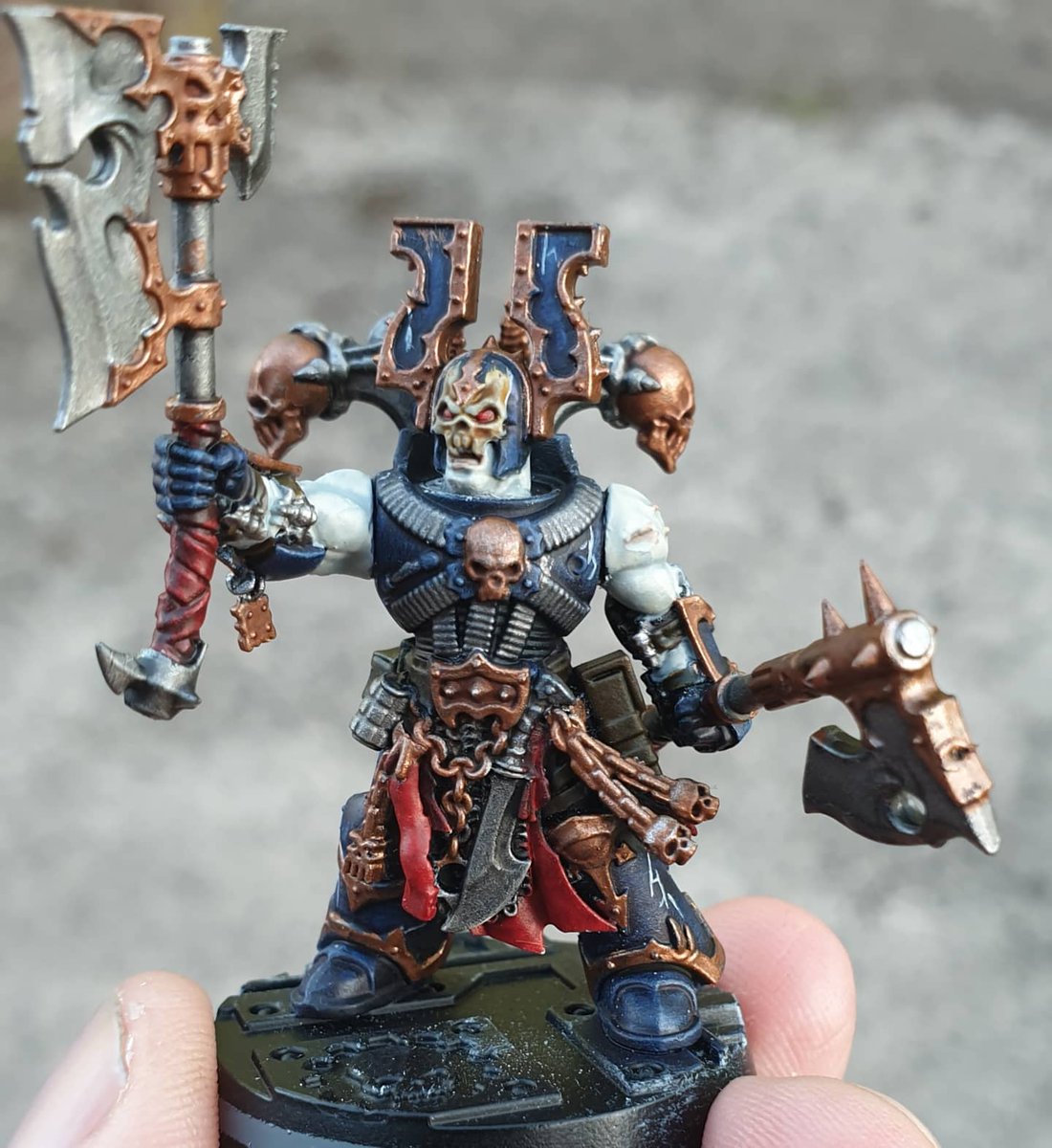 IrishJaguar's tweet photo. #NightLords #Khorne #Bezerker #paintingwarhammer #warhammerkitbash #WarhammerCommunity @WarComTeam https://t.co/xf34IULGBZ