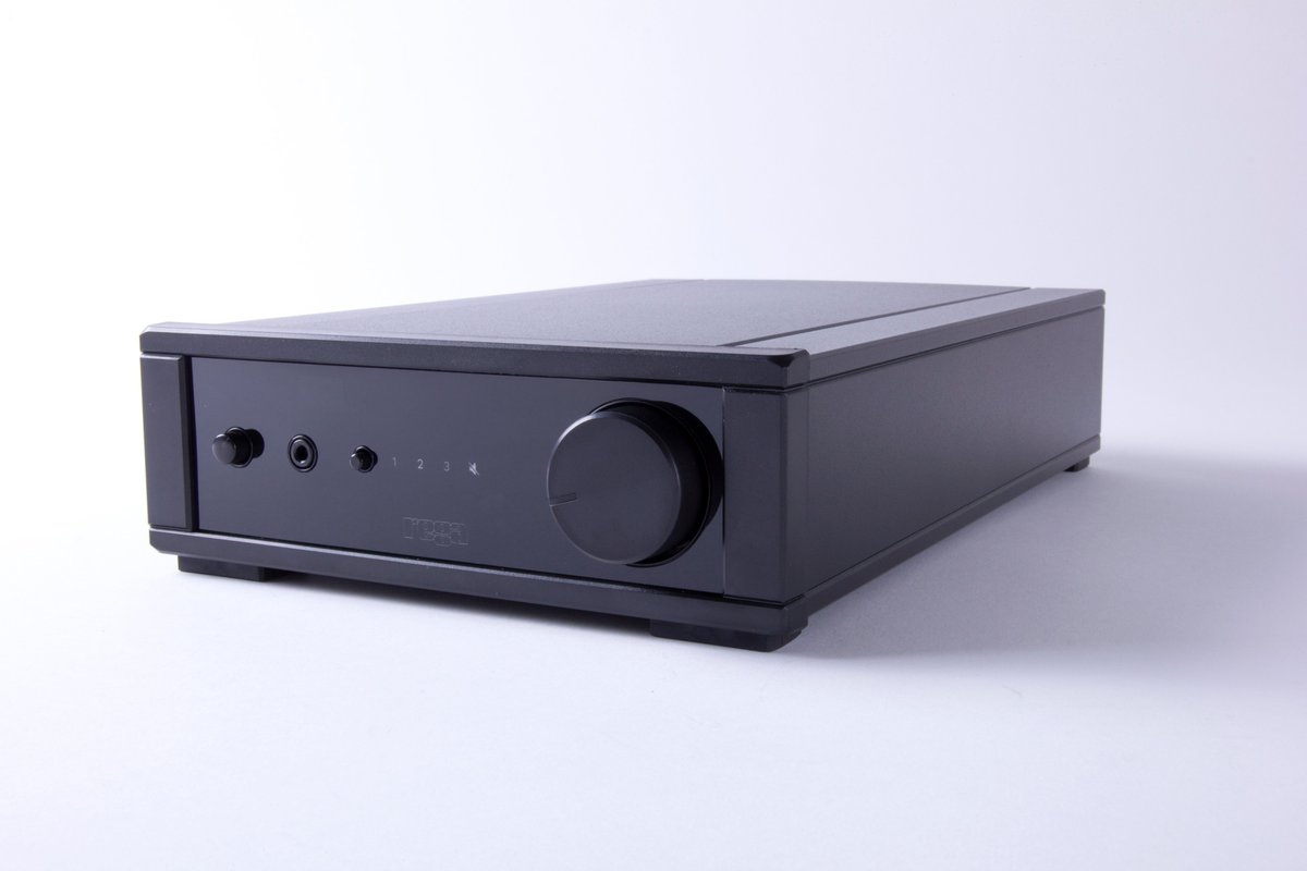RegaResearch's tweet photo. Grab a copy of this months @whathifi for an exclusive of how the once mythical Naiad turntable came to be. In total contrast you will find a fantastic article featuring both the #Planar2 and our newest product the #io amplifier in the best products under £500 feature. #rega https://t.co/4LbiBYIVfX