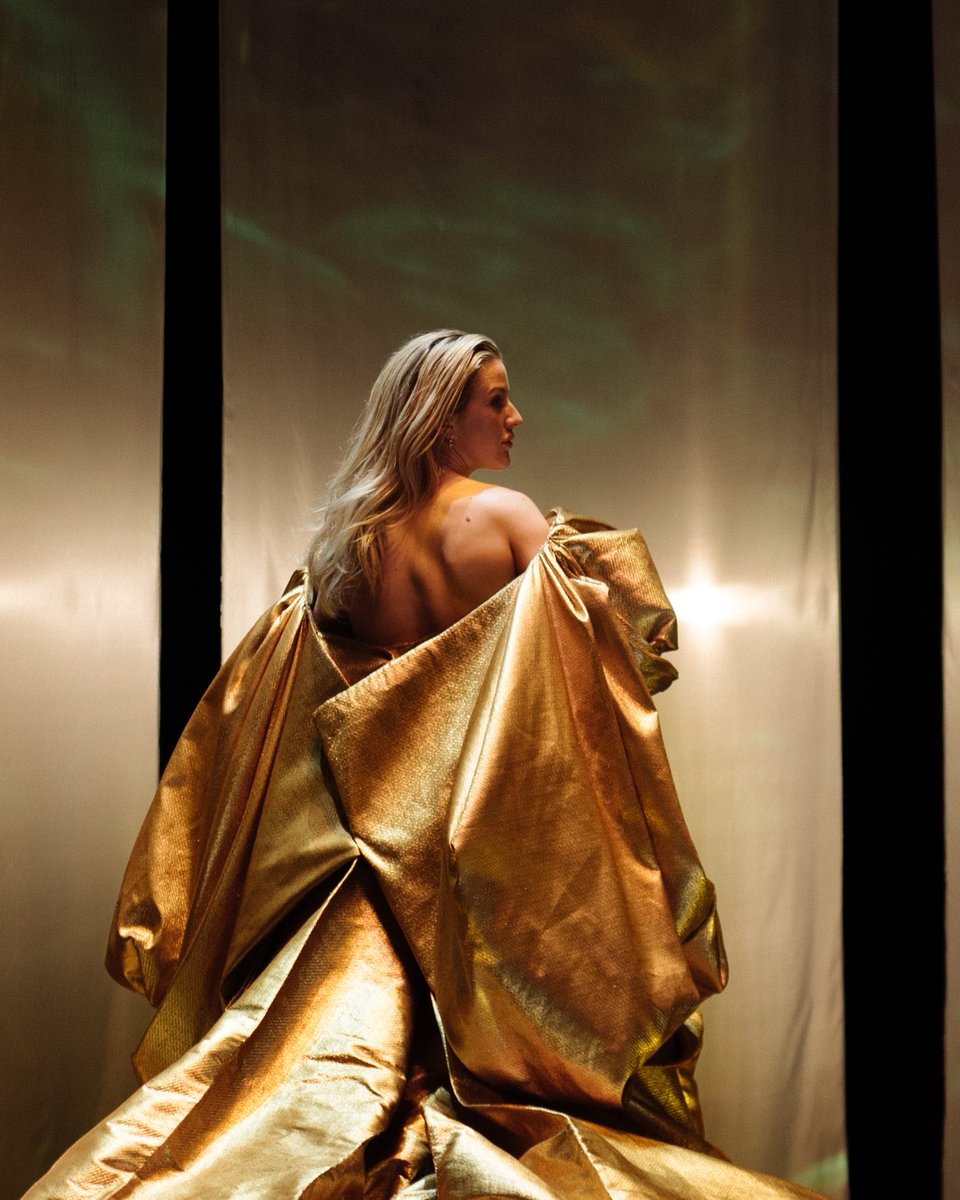 Ellie Goulding tweet media