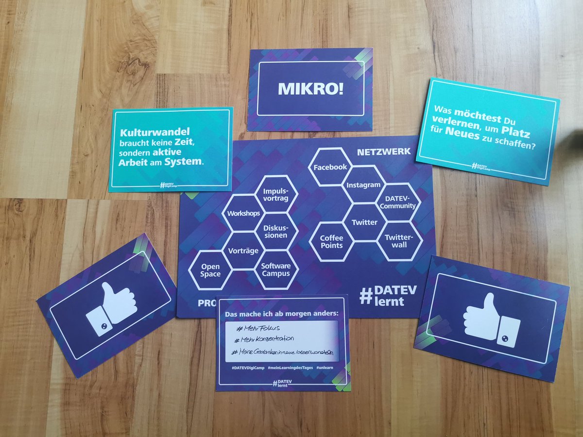 MaxiMa22386220's tweet photo. Wow, was für "geiler Scheiß" 😍
So schnell sind drei Tage #DATEVDigiCamp rum für uns als Sessiongeber. Und wir sind für jeden Impuls von euch so dankbar 🤗
#DATEVlernt #WertschätzungGehtAuchOnline #SolutionFocusedRating
Mit @KimCWe13, @lazar_martina und @matzestrube https://t.co/rijWIYIhr7