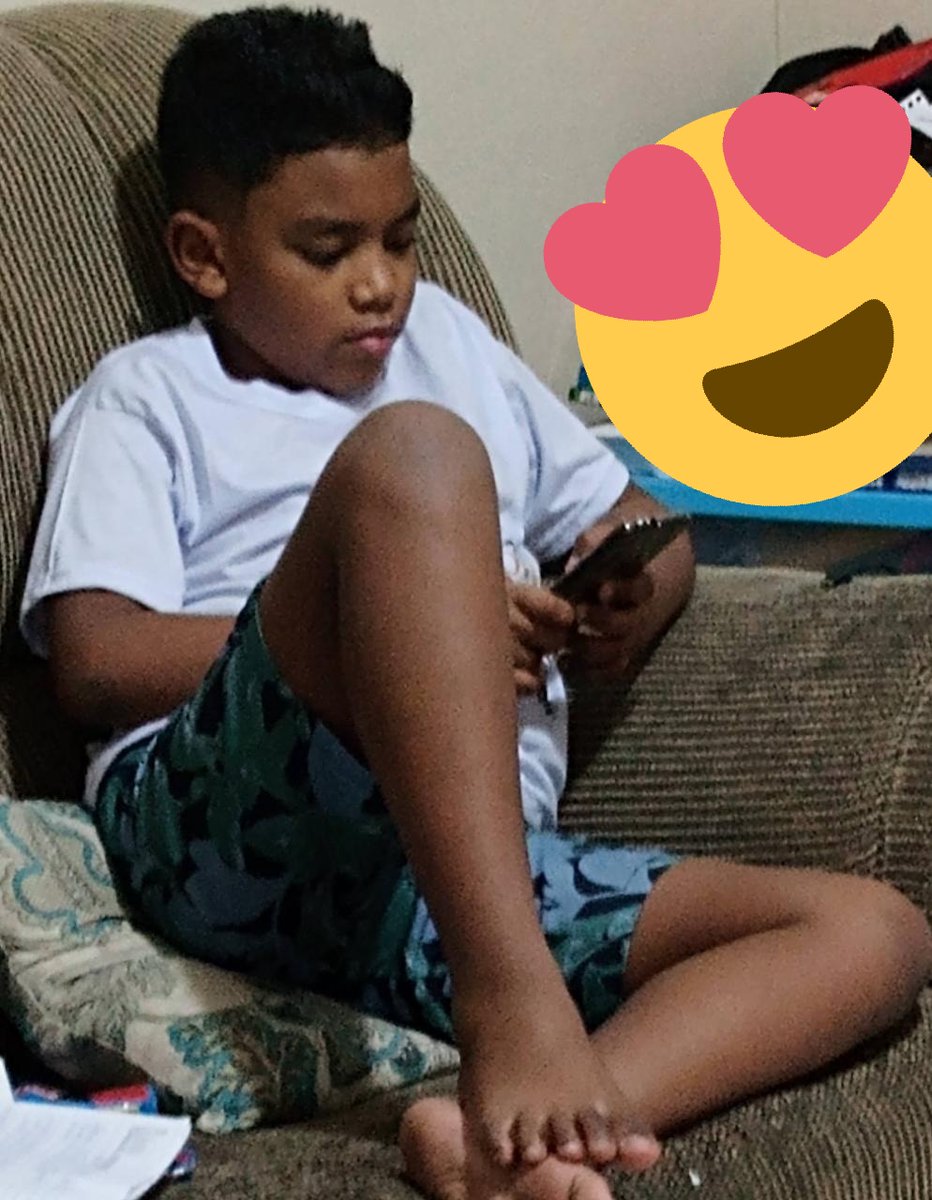 lerubronegro81's tweet photo. Ele fez a contagem regressiva e hoje chegou seu grande dia meu filho! Meus parabéns e que Deus te proteja sempre. Meu rubro negro bolado! Feliz aniversário!
#10zao
#1decada
@vivipcampos https://t.co/YrvynQGn2i