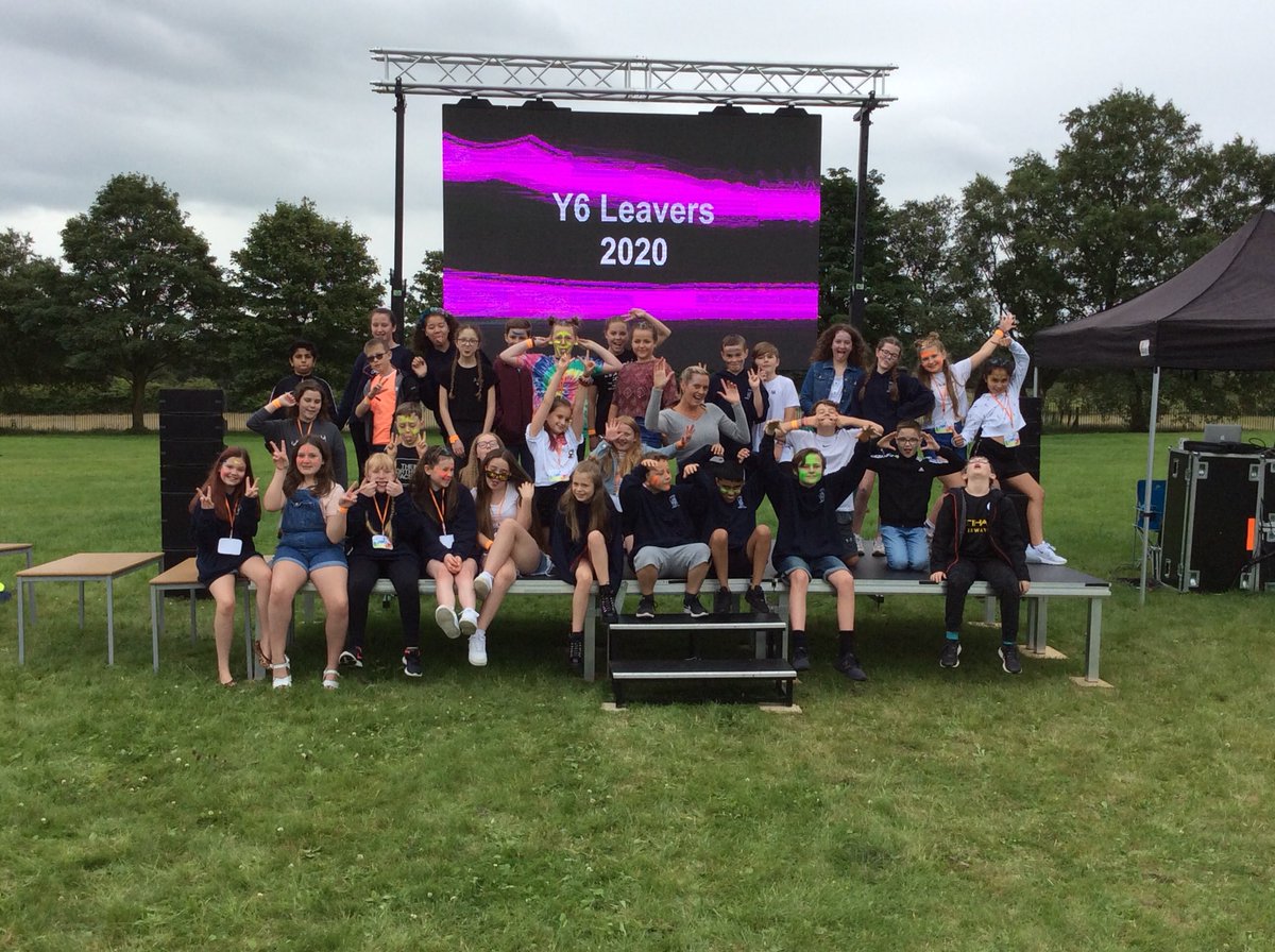 Mackintosh_BPS's tweet photo. Year 6 leavers. @BlackrodPSch https://t.co/vVWVwh1YqT