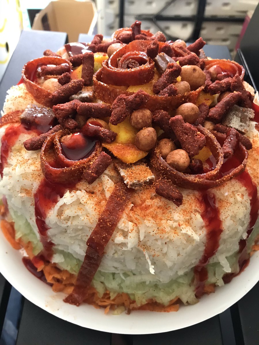 pinchinaranjera's tweet photo. Buen día amigos, debido a la situación del #COVID19 tengo desde marzo que no tengo trabajo, es por eso que estoy vendiendo charolas de frutas con dulces enchilados y rosca de verduritas en #Hermosillo agradecería me ayudaran a compartir mi WhatsApp 6622334899 y mi IG/FB Cacaomx https://t.co/y1qSUbIsXK
