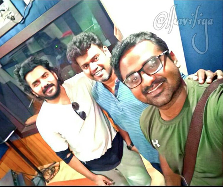 Meenakshi_KFF's tweet photo. , @Kavin_m_0431 thala enna shampoo use panra 🤪sonna useful ha irukkum 😁😁😁
   Semma hairstyle 😍😍😍
#Kavin
#Lift https://t.co/VEP3qImRtx