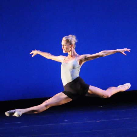 NCIDance's tweet photo. Do you remember the #dance created during NCI 2008-2011? 😍 - https://t.co/BGLZD0i0xX #choreography #nci #contemporarydance #ballet https://t.co/7NJJn0jkBF