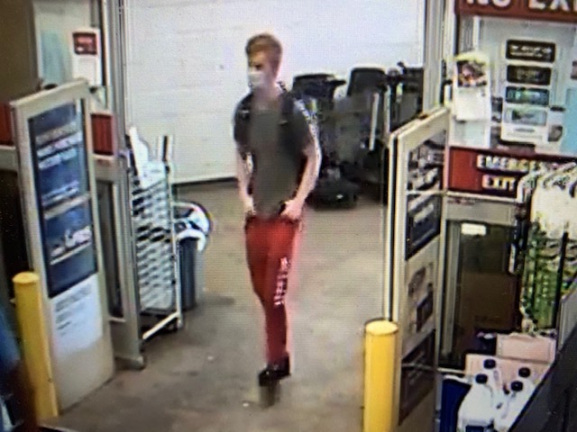 boston25's tweet photo. #Canton Police are asking for help finding 19-year-old Ryan Lahiff, who was last seen Wednesday afternoon.

Have you seen him? https://t.co/3a6lTXCYA1 https://t.co/XscsqoH2iB