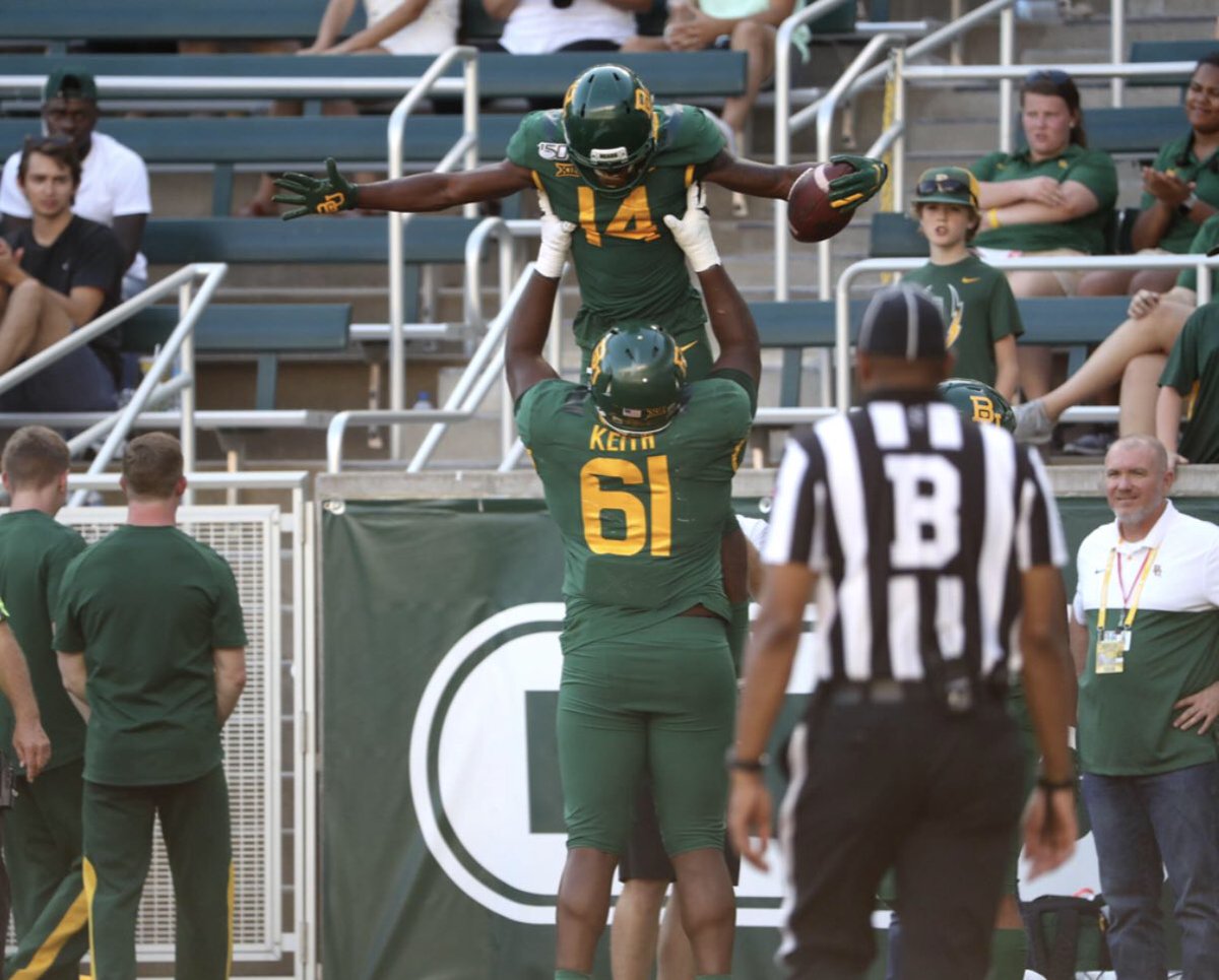 BigShow1k's tweet photo. I am truly Honored and blessed to recieve an offer to Baylor University💚💛 #GoBears #GodsPlan https://t.co/UvCgl8qtgW