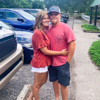molly_cromer's tweet photo. #NewProfilePic https://t.co/t74UTm4LCl