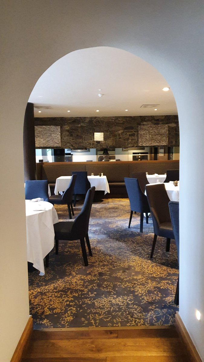 One of these tables could be yours. A couple have become available for lunch tomorrow. 💫 Book online on chapteronerestaurant.com