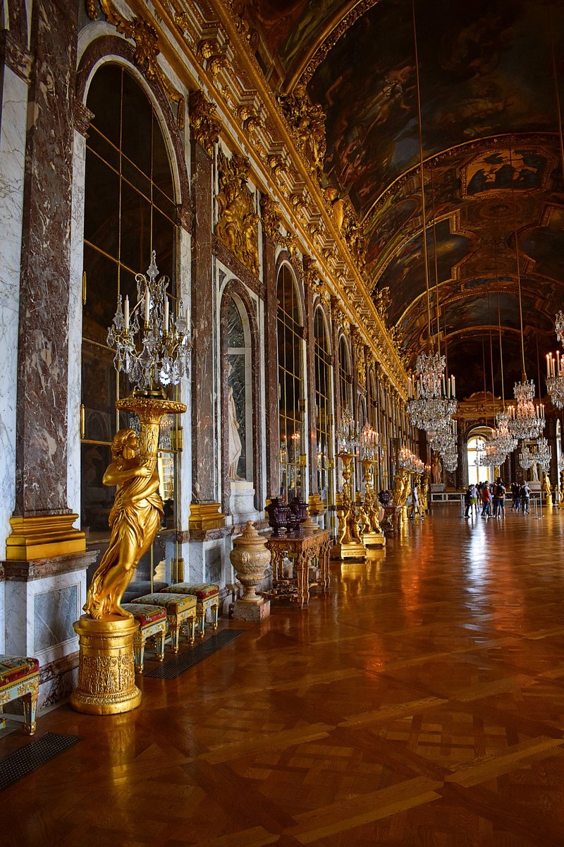 pixts's tweet photo. hall of mirrors ⋅ palace of versailles, france https://t.co/ni60RaNcau