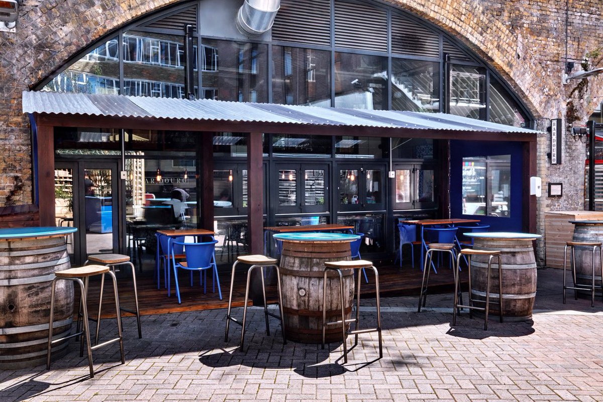 bardouro's tweet photo. Our terrace is waiting for you. Escape the crowds of Borough Market and join us at Bar Douro London Bridge for a Cobalto Gin &amp; Tonic. #socialdistance #LondonBridge https://t.co/P8U2487LAK
