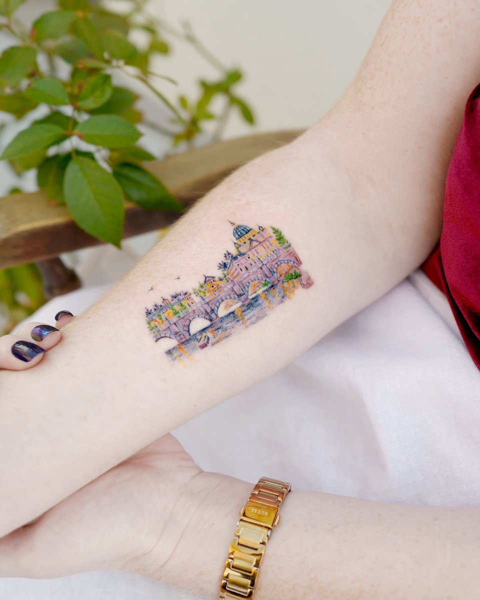 HiddenMuses's tweet photo. Ooo it’s  #NationalTattooDay here are my two babies! My favorite place in Rome &amp;  “to have a dream” in korean https://t.co/IgVZKWWu3q