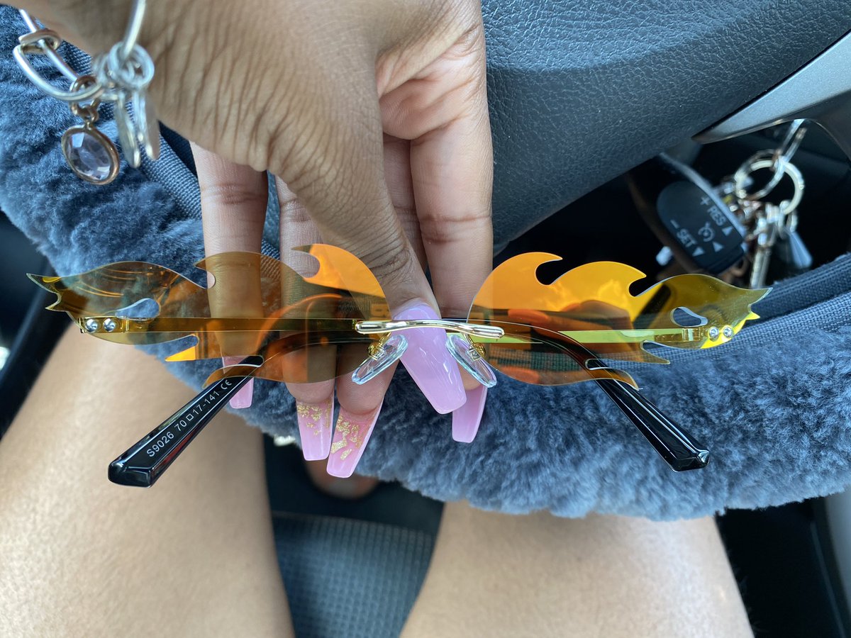 KVISIONS_'s tweet photo. Hot Miami 🧡🥵 click the link in my bio to purchase‼️ https://t.co/nTHwxrqoFU