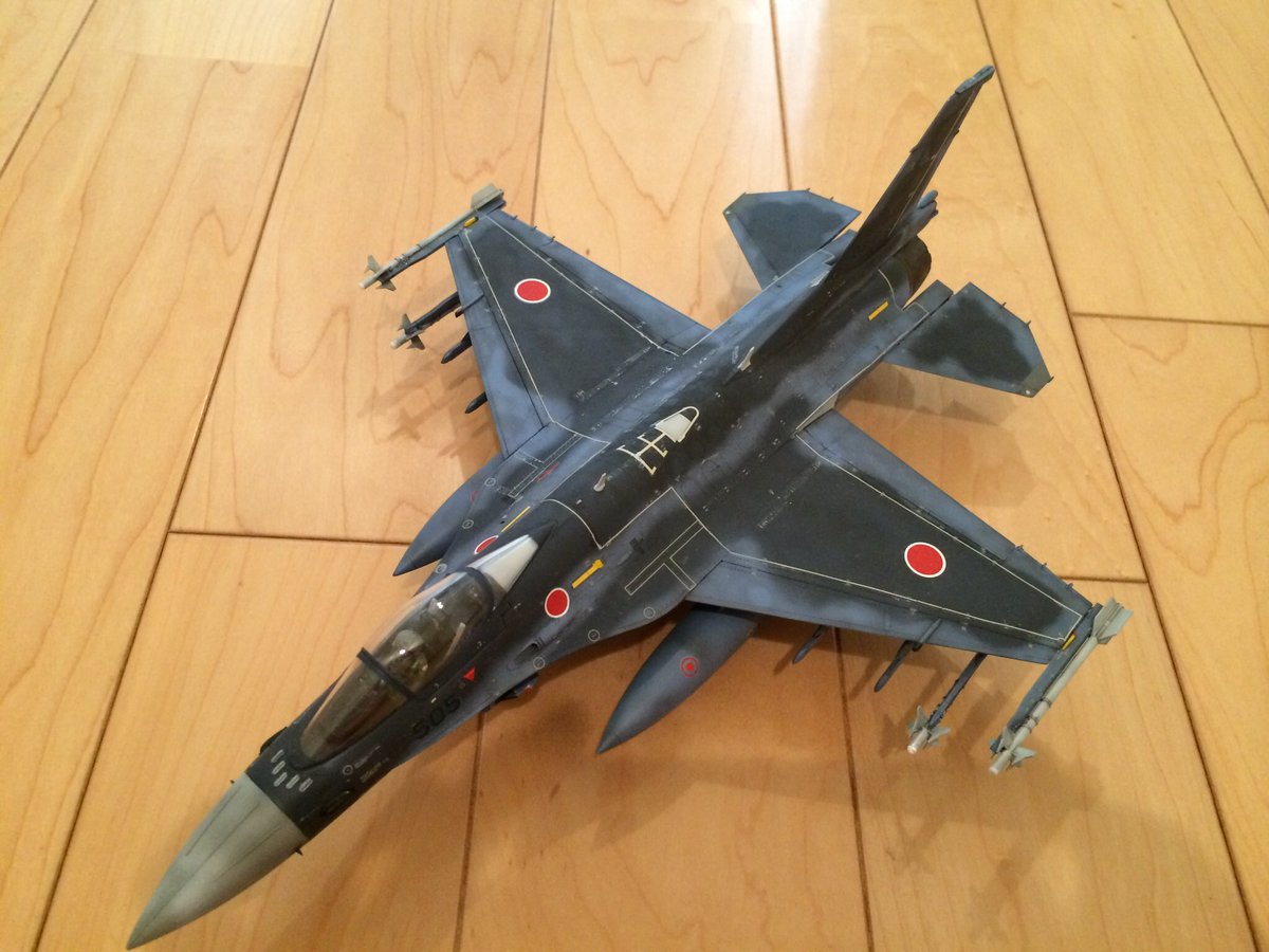 taomokei's tweet photo. こんなの作ってます。
車、飛行機がメイン。他にも興味がフツフツと…
I love to build scale model. 
Mainly car model, aircraft.
I'm interesting the others.
#自己紹介
#こんな人 https://t.co/KpOIEYEXoW