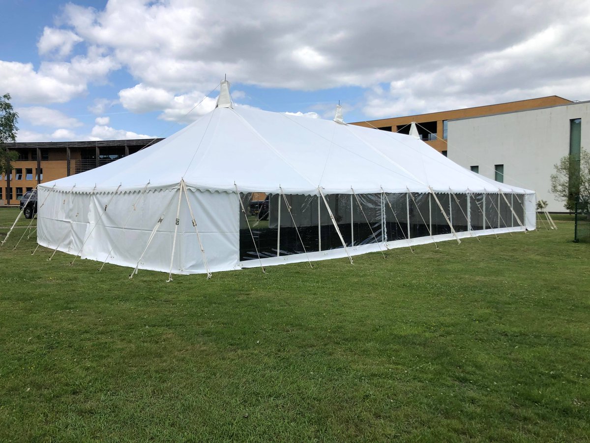 weatherfieldmar's tweet photo. It was a pleasure to be able to construct this 30ft x 70ft Tradition #Marquee today. The purpose of the marquee is to allow staff members at a local school to partake in an inset training day, whilst following social distancing guidelines. https://t.co/8C3OfrdWih