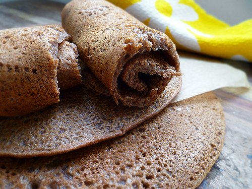 Meazarestaurant's tweet photo. Meaza Zemedu started her business by supplying local Ethiopian stores with her home-baked injera bread, a crepelike staple of Ethiopian cuisine. https://t.co/nZn2Cb6oiB https://t.co/r0axiInOhC