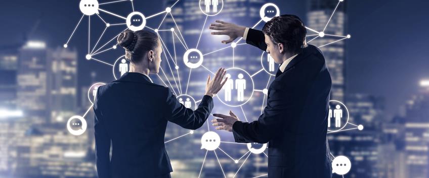 TecnoconfEU's tweet photo. Gli #eventi cosiddetti "ibridi" (cioè quelli sia in presenza che online) saranno ancora adottati per il resto del 2020 dal 73% dei #meeting planner.

https://t.co/S2rc3O45Ul
@MeetingeCongr https://t.co/ViQ9FNI88V