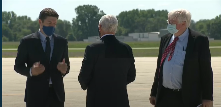 sbauerAP's tweet photo. .@VP Mike Pence is greeting by Wisconsin congressmen @GrothmanforWI and @RepBryanSteil as he arrives in Oshkosh for speech at Ripon College

All three are wearing masks https://t.co/1zXEDXyKVZ