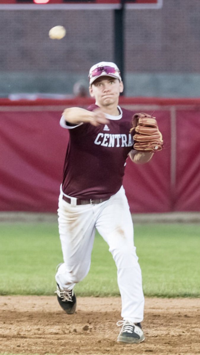 LCBaseballBears's tweet photo. The Program would like to congratulate Senior Luke Floyd who was elected to play in the IHSBCA 2020 Futures Game in South Bend at Coveleski Stadium! Great job! We can’t wait for your big Senior Year! Keep your head down and keep working young man! The game is Tuesday July 21st https://t.co/PtCRjm0zOs
