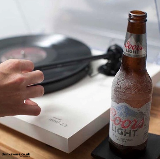 CoorsBeer's tweet photo. #WorldsMostRefreshingBeer
supporting some of the freshest mixes๐ง.
#CoorsLightFresh
Brewed in the UK. https://t.co/UwEnWhj9i4