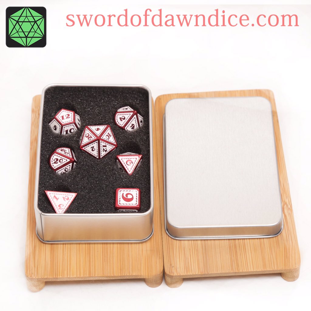 swordofdawndice's tweet photo. Metal dice supplier: This is the packaging method of metal dice. In order to protect the dice, each dice is individually packaged. You can choose the flannel bag packaging, and metal dice and packaging. Each kind of packaging is great
#d20 #friends #love #game #party #tablegames https://t.co/ttAN4cqzTq