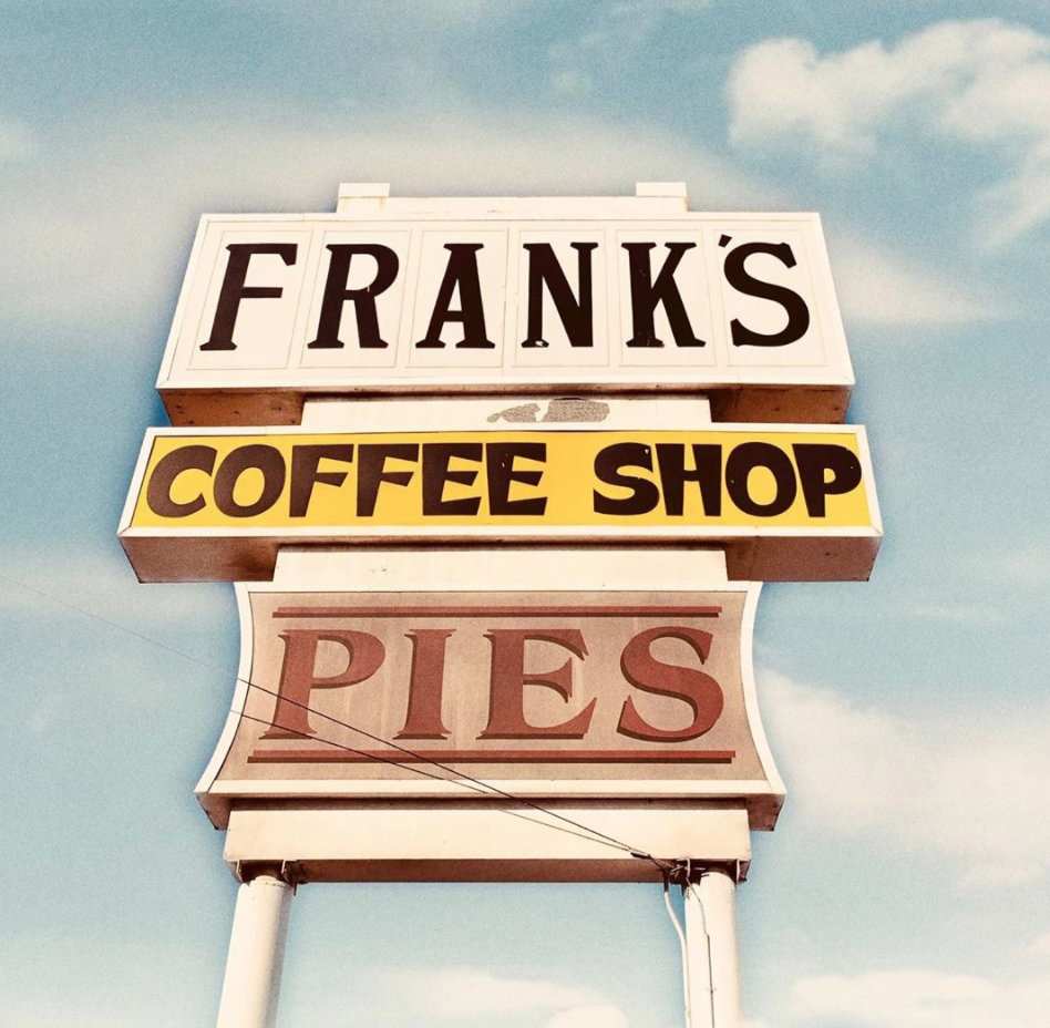 VisitBurbankUSA's tweet photo. Start this sun shiny day with breakfast at @frankscoffeeshopburbank, now open for dine in service daily from 7am to 3pm. 🍳☕  #BSupportive https://t.co/kkN3gKcQr7