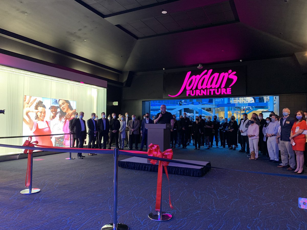 Elliot Tatelman, president of Jordan’s Furniture says it’s been great working with the city of South Portland and the mall #NEWSCENTERmaine