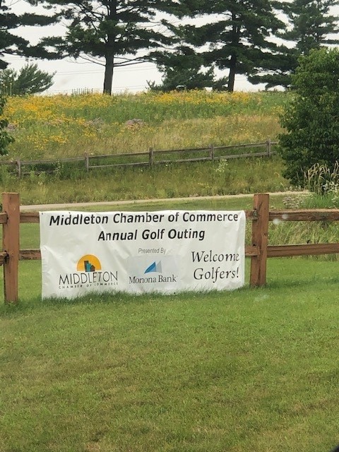 mononabank's tweet photo. We had a great time sponsoring, and golfing, at this year’s Middleton Area Chamber of Commerce Annual Golf Outing! It was great to see all the local businesses out on the course safe and healthy! #strengthinneighbors https://t.co/61FvN0joqD