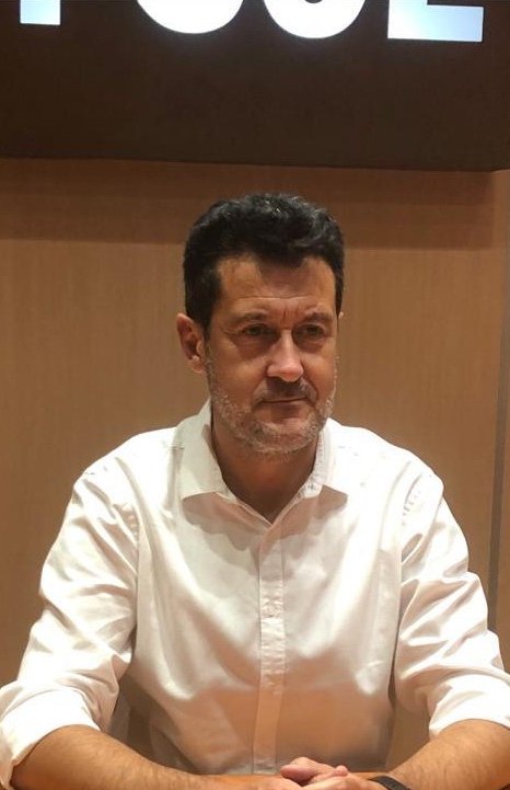 PsoeGranada's tweet photo. 🟢@PsoeGranada destaca el potencial del turismo como palanca de desarrollo en la provincia de #Granada y echa de menos más apoyo y respaldo de la Junta a este sector.
🔴@alejzubeldia valora las medidas de estímulo adoptadas por @desdelamoncloa y @dipgra 
https://t.co/rezFi1clGm https://t.co/pRWfJJKpEO
