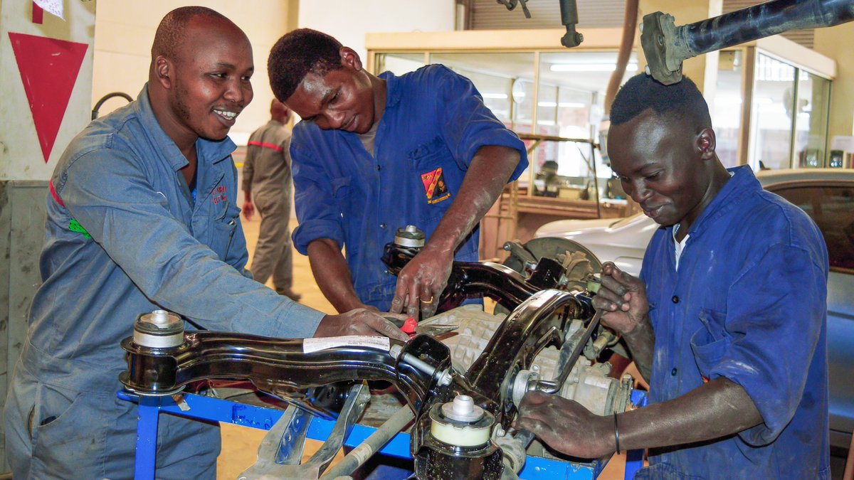 ECTKenya's tweet photo. We roll our sleeves and demonstrate to the leaners how it is done.
Join us today.
https://t.co/cjMrJFOQ2F
Transforming lives through vocational training.
#DiscoverECT #Strathmore #TVET #collegelife #student #school #study #engineering #motivation #BuildBackABetterKE https://t.co/zqvi3q1NkK