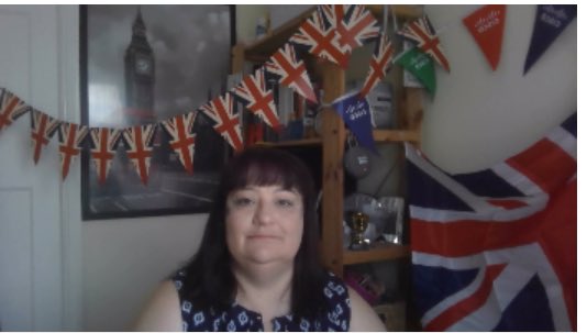 SwinchesSarah's tweet photo. Cisco C-Fest ready... bunting ✅ glitter ✅ snacks✅ #LoveWhereYouWork #wearecisco #ciscouki https://t.co/qMU60aFoFW