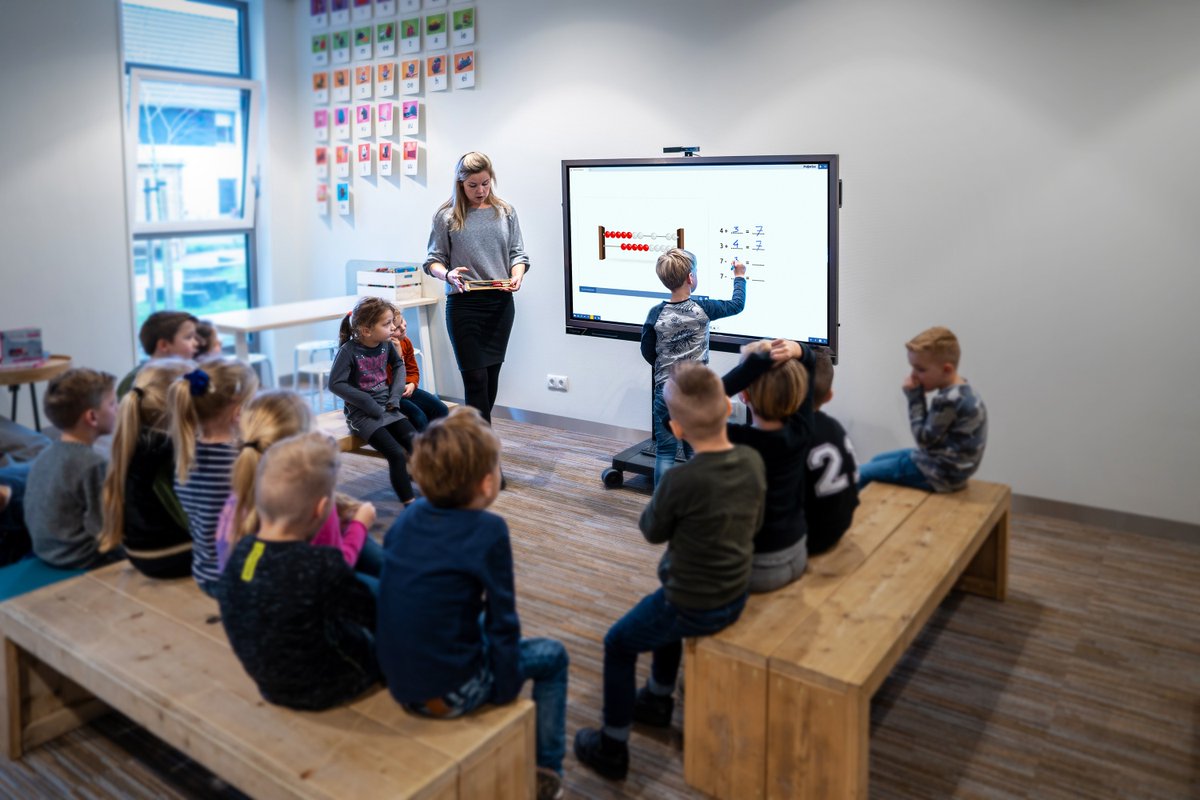 retostutz's tweet photo. Prowise Digitises Entire State of Saxony-Anhalt in Project of 10 Million Euros https://t.co/ew6sTNr3By 

#digitalerwandel #prowise https://t.co/K0LkafRkIe