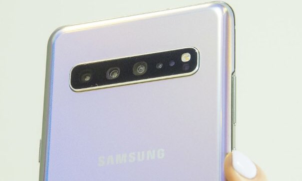 nkocee_rsa's tweet photo. @lasizwe @SamsungMobileSA A time-of-flight camera (ToF camera) is a range imaging camera system that employs time-of-flight techniques to resolve distance between the camera and the subject for each point of the image, by measuring the round trip time. ##A31DepthVision #Galaxy31DayChallenge https://t.co/wpwDYx6O1U