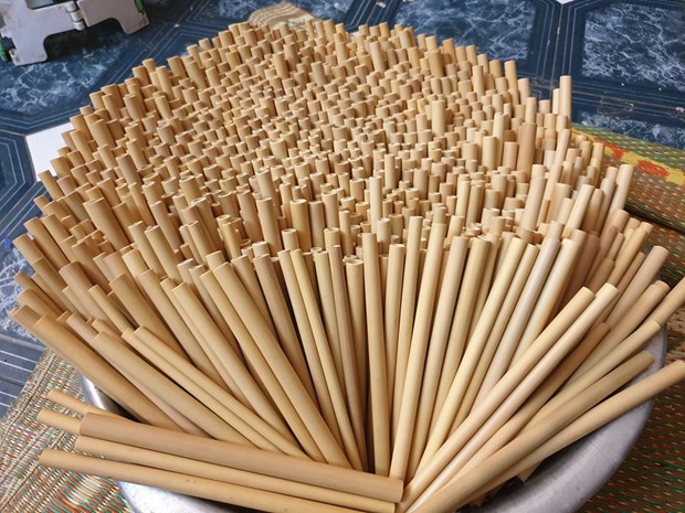 WHOLESALE BAMBOO STRAWS

Price: $0.032 cents/pc

Dimension: 15 cm & 20 cm in length, diameter 7-11 mm

MOQ: 10,000 pcs

 email: oceansrepublic@aol.com

visit us: oceansrepublic.org

Support our cause to end single usage of plastic!

#saynotoplastic #bamboostraws #ecofriendly
