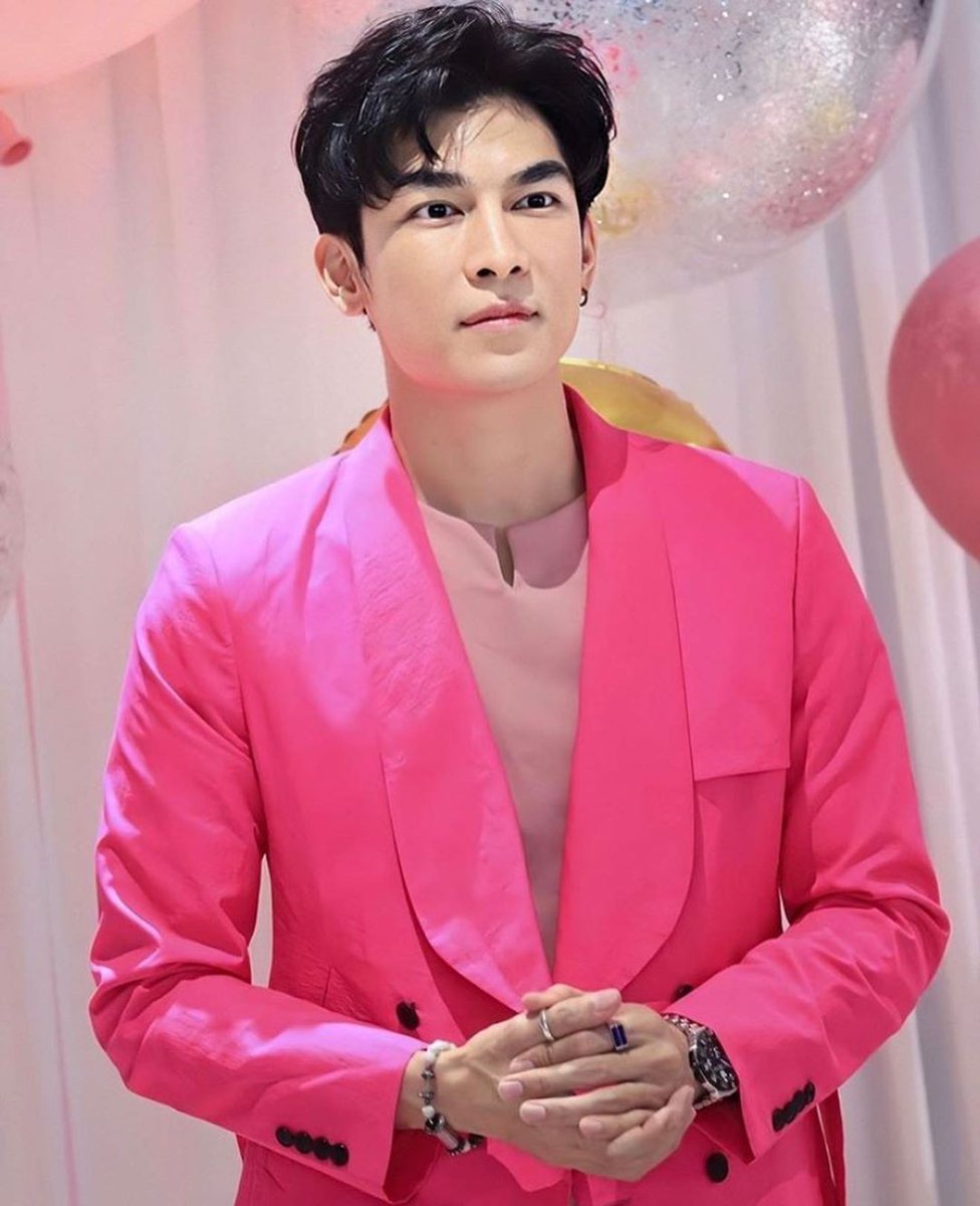 Mew Suppasit as BTS Albums: A thread
