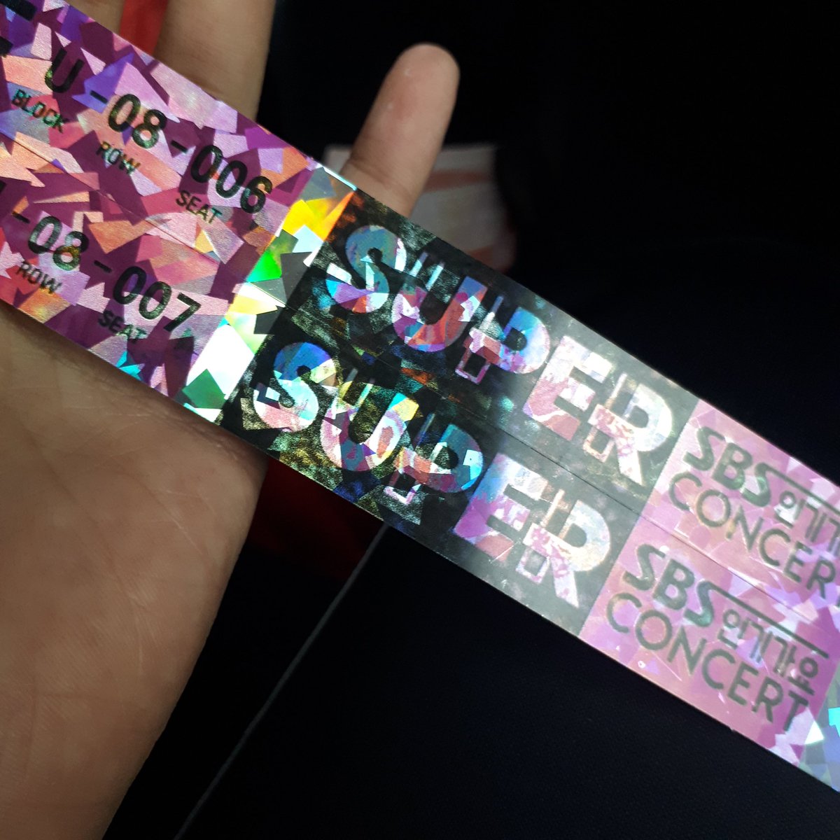 ___tt_12's tweet photo. #아미트친소 아직 화양연화병있고 오프도 뛸수있으면 다 뛰는데 저랑 트친하실래요?? https://t.co/rptq6KZp1t