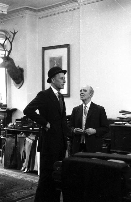 DurhamWASP's tweet photo. Huntsman, Savile Row [1957] https://t.co/hNI6itw8JY