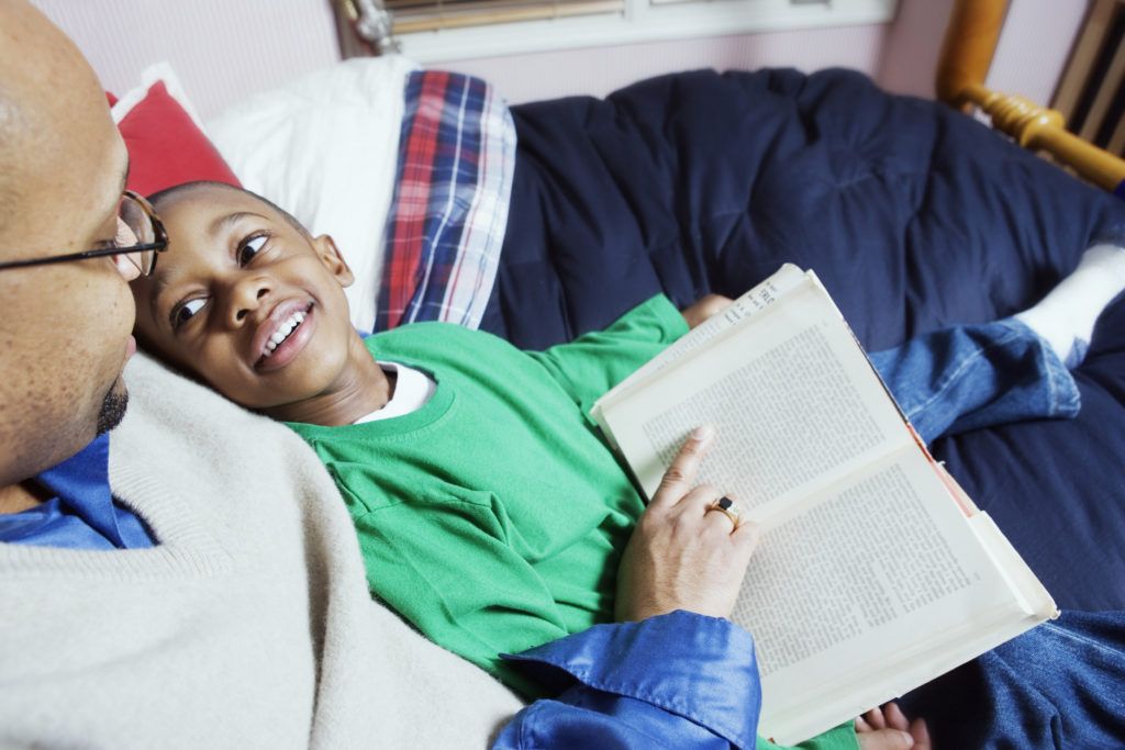 bilingualbook's tweet photo. @GradePower has helpful and Fun Reading Tips To Turn Your Reluctant Reader Into A Book Lover: https://t.co/XzASYIyC6A @bilingualmonkey #reader #reading #readaloud #books #literacy #bookworm #learninng #teaching https://t.co/Bmmr6FtvpU