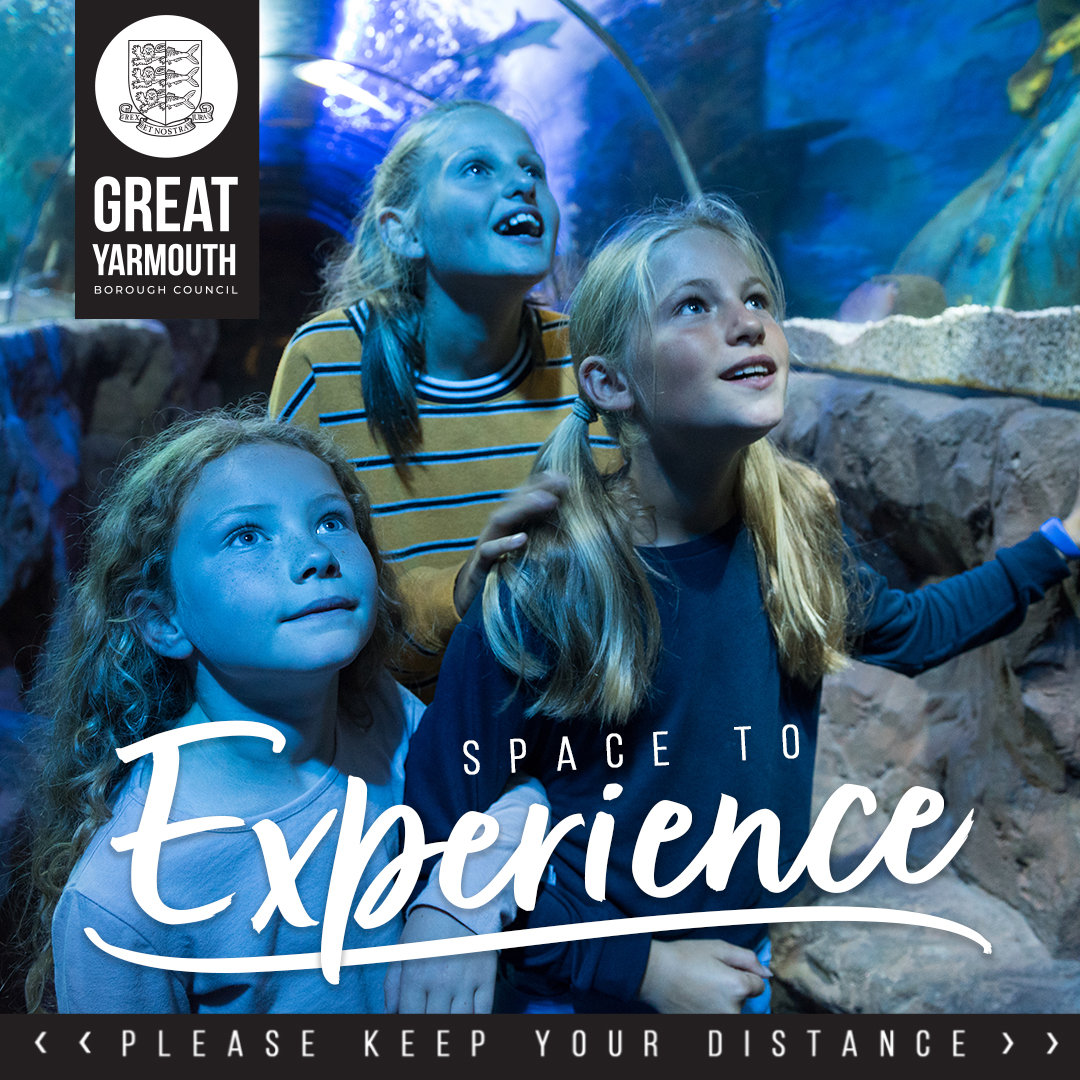 greatyarmouthbc's tweet photo. #SeaLifeCentre are celebrating their 30th birthday this weekend! 🎂
If you choose to visit, remember to give yourself and others space to experience.🐳🐠 #SpaceTo #Birthday #SpaceToExplore #Aqarium https://t.co/DZnREETGTp