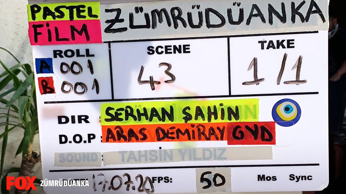 Yeni sezon çekimlerimiz başladı! 🎬 #Zümrüdüanka ailesiyle çok yakında kavuşuyoruz. @FOXTurkiye