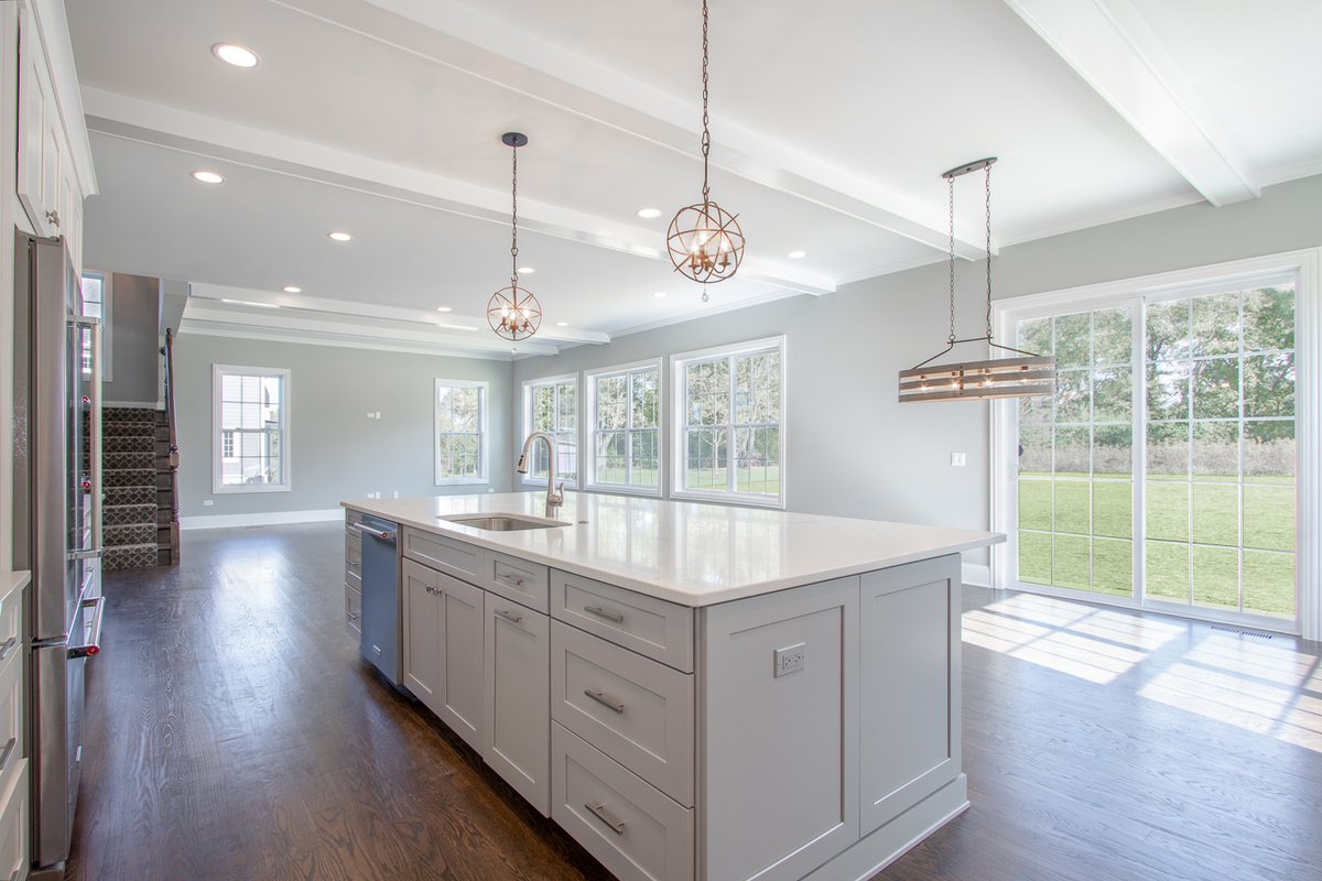 iconbuildgroup's tweet photo. A light and bright kitchen for your viewing. Contact us today to start on your kitchen remodel! #iconbuildinggroup #remodel #remodeling #renovation #reno #kitchendesign #design #kitchen #graykitchen #greykitchen #cabinets #cabinetry https://t.co/Mpvic44Kj5