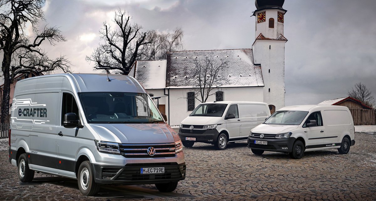 #VWVehículosComerciales presenta su ofensiva de vehículos 100% eléctricos para el reparto de la última milla.

👉 Gama Commerce electrificada: e-Caddy ABT, e-Transporter ABT y e-Crafter.
👉 Estrategia a futuro basada en la Plataforma MEB: ID. Buzz / ID. Buzz Cargo.