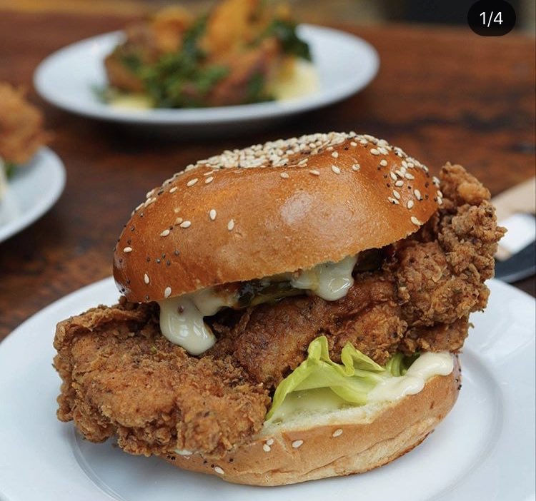 This poor bastard looks like the Deputy Dawg of burgers. The chefs depressed, half of the sesame seeds on the bun didn’t even bother to turn up for work today, and rightly so. Is that lettuce or a grasshopper trying to tip it all in the bin?They call this one “Sad hand Shandy”