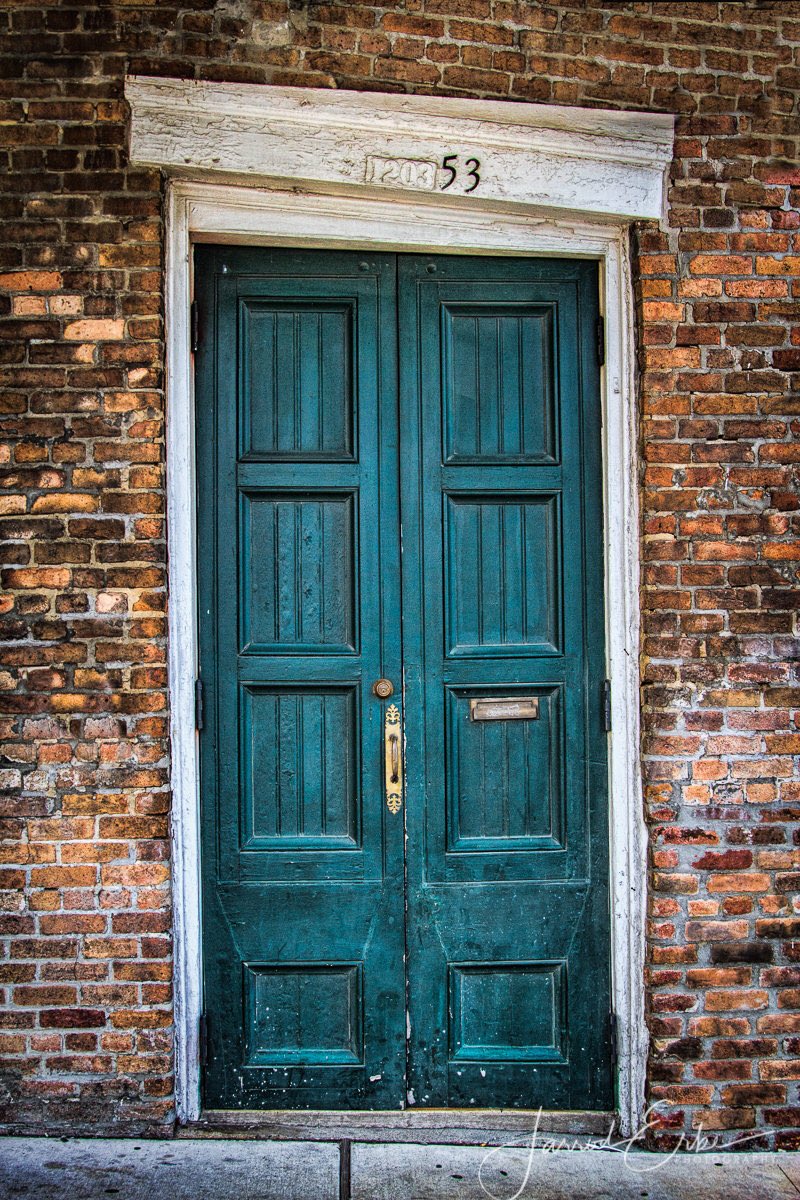 erbephoto's tweet photo. NOLA Doors - New Orleans Photography, Home Decor, Office Decor  #etsy #nola #neworleans #frenchquarter #door https://t.co/my1S2mAhs8 https://t.co/8PZApKq4O2