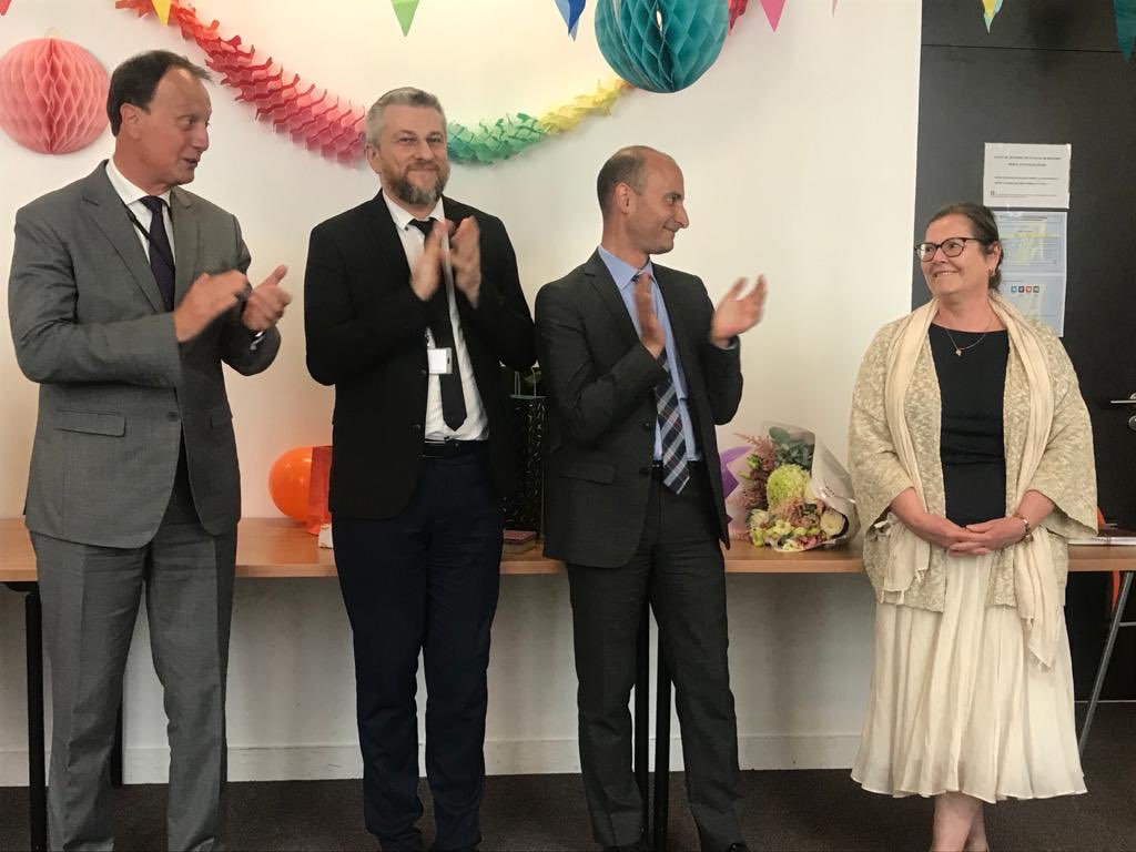 Hier, à la DRH du ministère de l’Europe et des affaires étrangères (#MEAE), à #Paris, moment d’émotion : nous avons dit au revoir à une excellente collègue qui part bientôt à la retraite. Ce ministère a la chance de bénéficier d’agent exceptionnels… <a href="/francediplo/">France Diplomatie 🇫🇷🇪🇺</a>