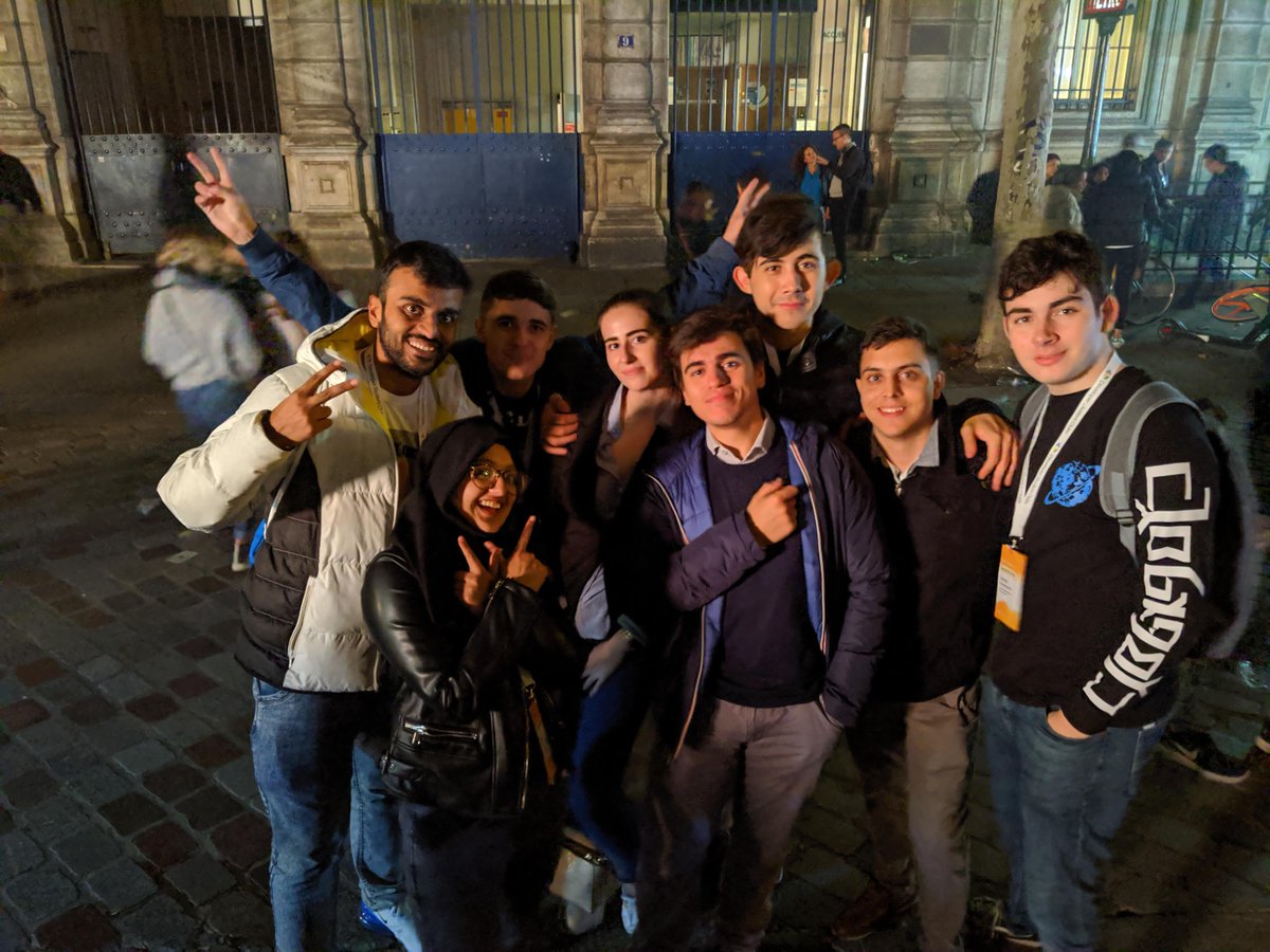 IffatKIslam's tweet photo. Today the graduation for this year's Developer Student Club Leads. It's been a great experience, and I look forward to doing it all over again, but better. Thanks, everyone!
#DSCGraduation #Google #DSC https://t.co/GtPhVlk7sD