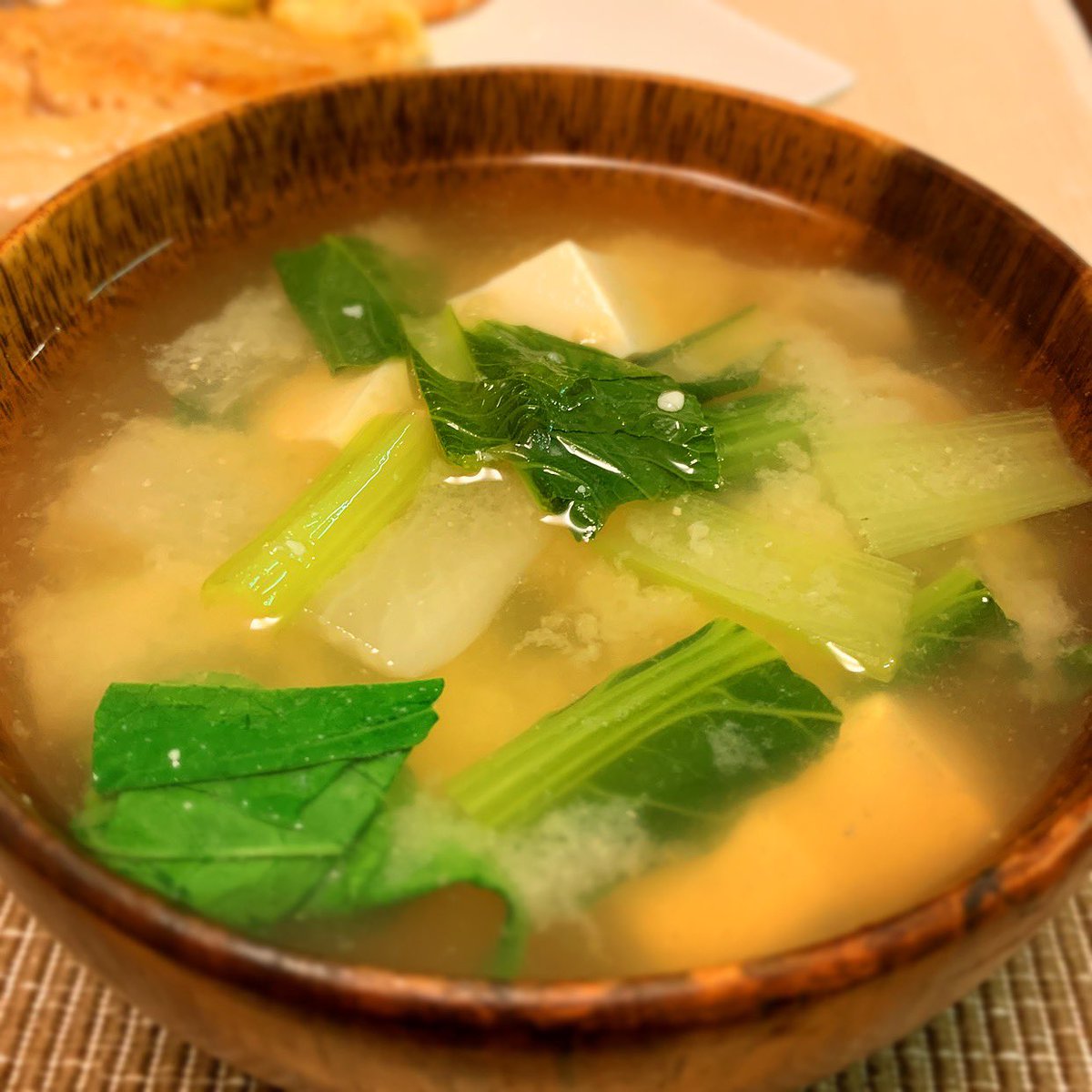 カワココ ホッケの干物 海老アスパラ卵炒め 小松菜大根豆腐のお味噌汁 炊き立てご飯