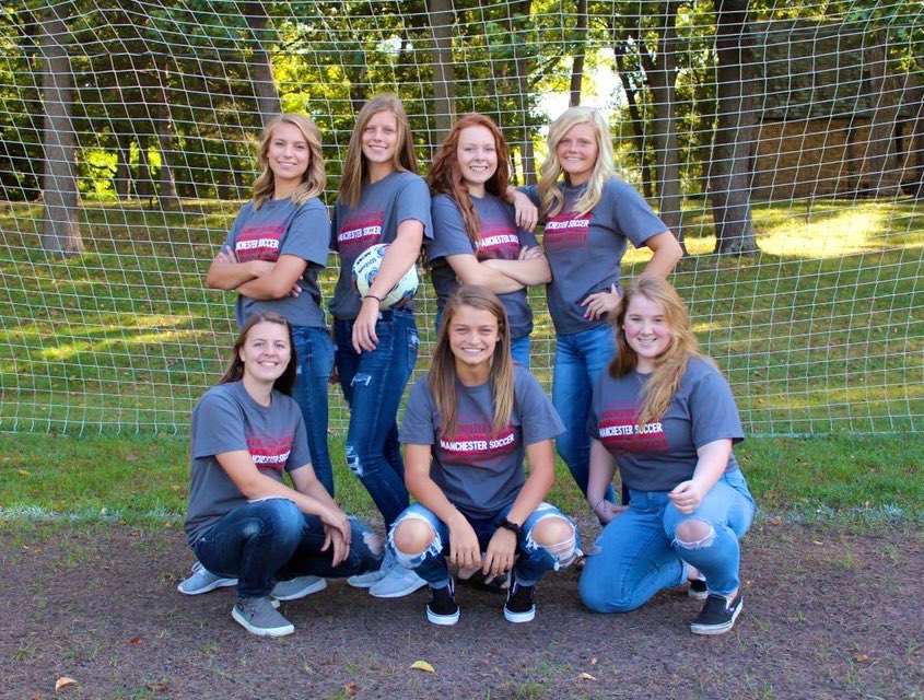 coachjennylee's tweet photo. Congratulations class of 2020 graduates! We are so proud of you all but especially thankful for this group that impacted our program and our lives. Enjoy your day, you all deserve this! #SquireStrong https://t.co/rZOZCfpn2f